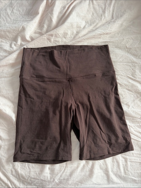 TNA Pants - TNA High-Rise Bike Shorts in Dark Brown